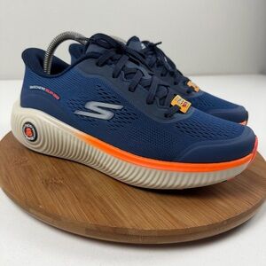 NWOB Skechers GORUN Navy Mesh Sneakers with Bright Orange Accent